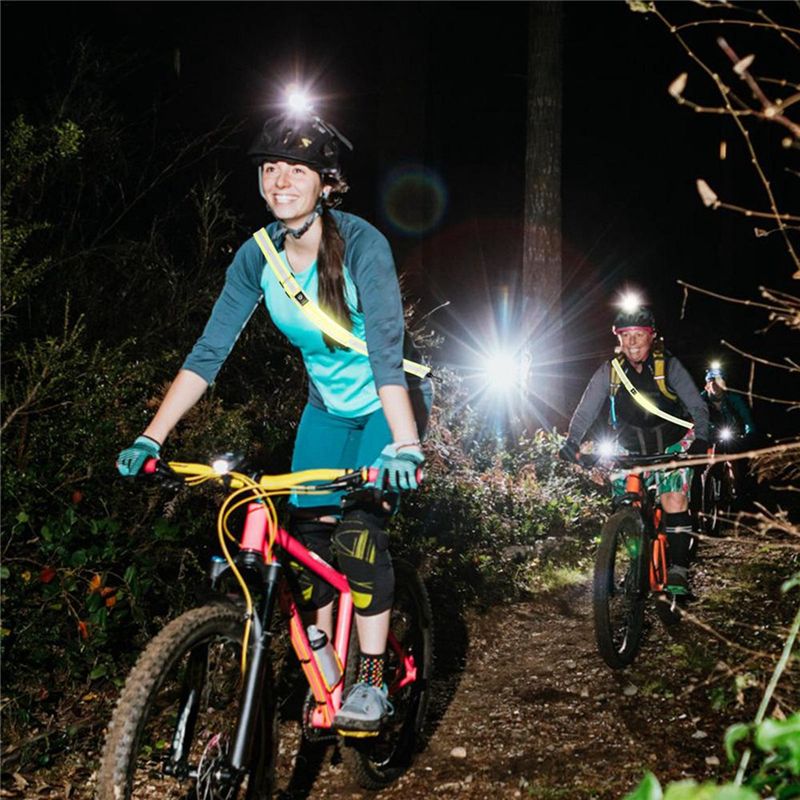 スタイリッシュなLED反射ベルト、夜間のウォーキング用安全ラ - Running Gear At Night のレビューと価格