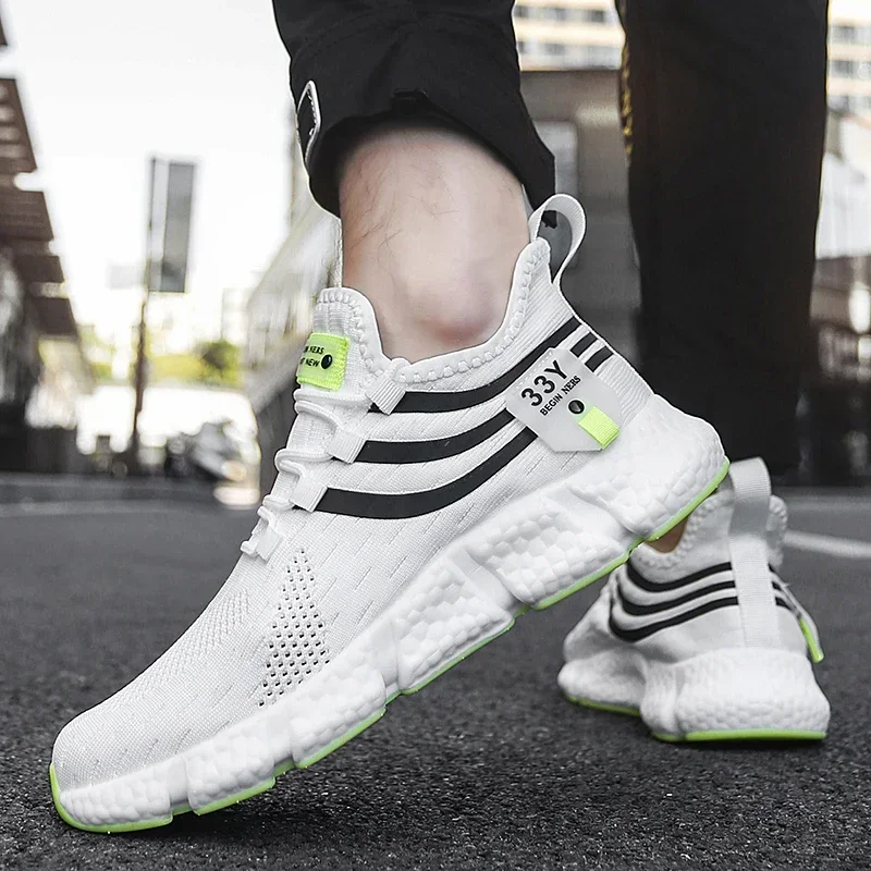 男性用の通気性メッシュのランニングシューズ,クラシックな滑り - Running Z のレビューと価格